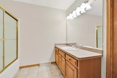 S75W17726  Harbor Cir #A, Muskego, WI 53150 - Photo 22