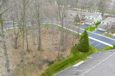 1015  Shadowood Cir #3, West Bend, WI 53095 - Photo 26
