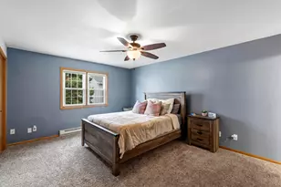 807 Worthington Ct, West Bend, WI 53090 - Photo 12