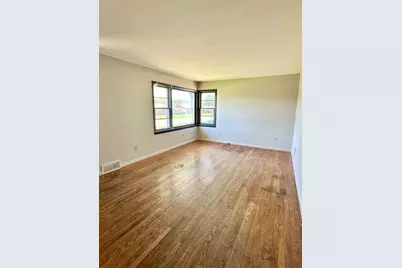 1037  Dewey St, Cassville, WI 53806 - Photo 2