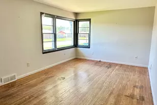1037 Dewey St, Cassville, WI 53806 - Photo 2