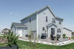 907 Ridge Ct, Watertown, WI 53094 - Photo 32