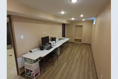 825  Garvens Ave, Brookfield, WI 53005 - Photo 28