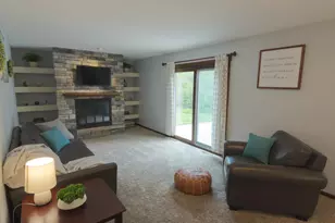 825 Garvens Ave, Brookfield, WI 53005 - Photo 12
