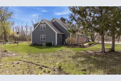 13725 N Lake Shore Dr, Mequon, WI 53097 - Photo 48