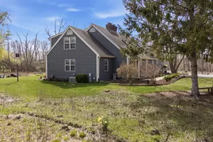 13725 N Lake Shore Dr, Mequon, WI 53097 - Photo 48