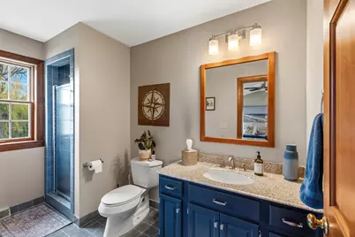 13725 N Lake Shore Dr, Mequon, WI 53097 - Photo 30