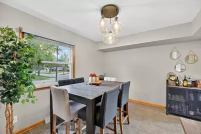 1801 W Kimberly Ave, Milwaukee, WI 53221 - Photo 4