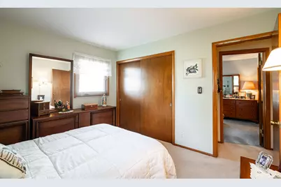 3351  Moraine Dr, Richfield, WI 53033 - Photo 16