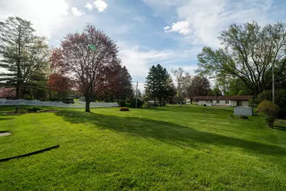 3351  Moraine Dr, Richfield, WI 53033 - Photo 32