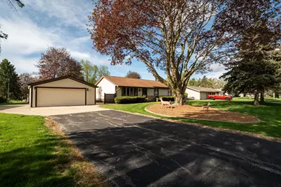 3351  Moraine Dr, Richfield, WI 53033 - Photo 38