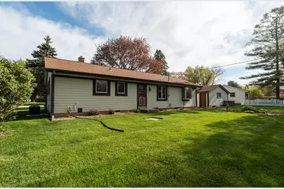 3351  Moraine Dr, Richfield, WI 53033 - Photo 30