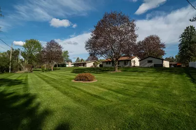 3351  Moraine Dr, Richfield, WI 53033 - Photo 36