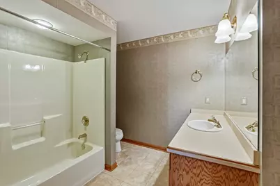 506  Spring Crest Cir, Waukesha, WI 53188 - Photo 26