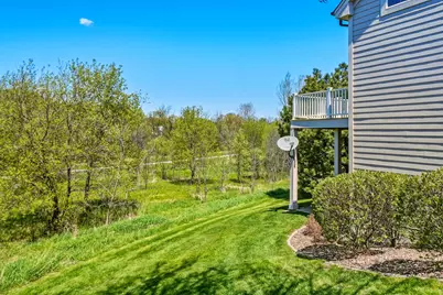 506  Spring Crest Cir, Waukesha, WI 53188 - Photo 36