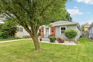1104 Lathrop Ave, Racine, WI 53405 - Photo 2
