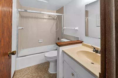 151 N University Dr #319, West Bend, WI 53095 - Photo 12
