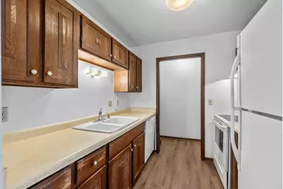 151 N University Dr #319, West Bend, WI 53095 - Photo 2