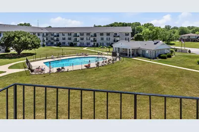 151 N University Dr #319, West Bend, WI 53095 - Photo 14
