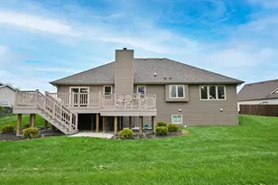9225 Auburn Ct, Racine, WI 53406 - Photo 34