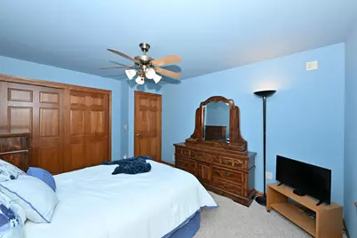 9225  Auburn Ct, Racine, WI 53406 - Photo 22