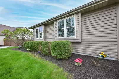 9225  Auburn Ct, Racine, WI 53406 - Photo 40