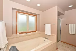 9225 Auburn Ct, Racine, WI 53406 - Photo 28