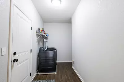 N56W24190  Peppertree Dr, Sussex, WI 53089 - Photo 26