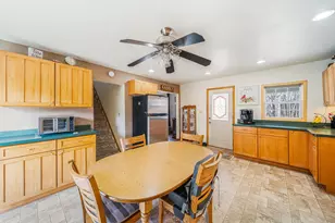 323 S Heritage Dr, Oostburg, WI 53070 - Photo 4