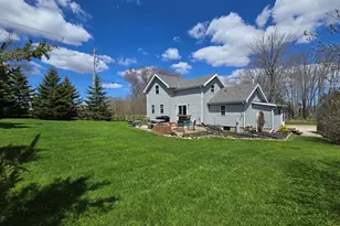 323 S Heritage Dr, Oostburg, WI 53070 - Photo 18
