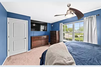 1321 E Maass Dr, Oak Creek, WI 53154 - Photo 16