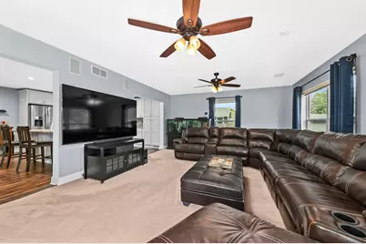 1321 E Maass Dr, Oak Creek, WI 53154 - Photo 14