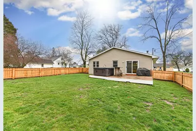 114 E Spruce St, Silver Lake, WI 53170 - Photo 30