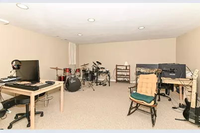 114 E Spruce St, Silver Lake, WI 53170 - Photo 26
