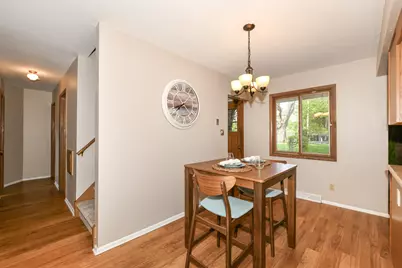 12151 W Diane Dr, Wauwatosa, WI 53226 - Photo 12