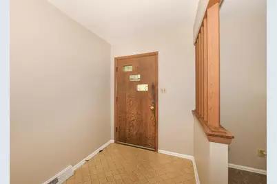 12151 W Diane Dr, Wauwatosa, WI 53226 - Photo 2