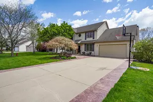 12135 32nd Ave, Pleasant Prairie, WI 53158 - Photo 2