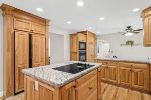 N51W35827 Hillcrest Ct, Oconomowoc, WI 53066 - Photo 18