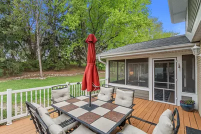N51W35827  Hillcrest Ct, Oconomowoc, WI 53066 - Photo 4