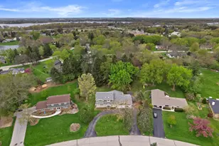 N51W35827 Hillcrest Ct, Oconomowoc, WI 53066 - Photo 68
