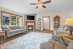 4033 Spring Ct, Sheboygan, WI 53083 - Photo 20