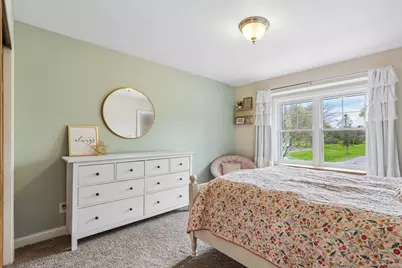 1722 W Thrush Ln, Mequon, WI 53092 - Photo 22