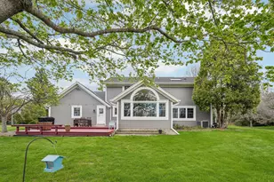 1722 W Thrush Ln, Mequon, WI 53092 - Photo 34