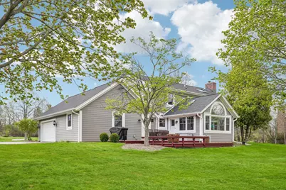 1722 W Thrush Ln, Mequon, WI 53092 - Photo 32