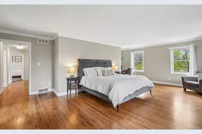 1722 W Thrush Ln, Mequon, WI 53092 - Photo 18