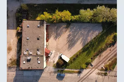 5112 N 37th St, Milwaukee, WI 53209 - Photo 2