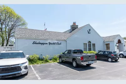 1330 N 5th St, Sheboygan, WI 53081 - Photo 54