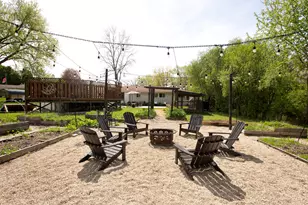 N68W13722 Bay Ridge Ct, Menomonee Falls, WI 53051 - Photo 26
