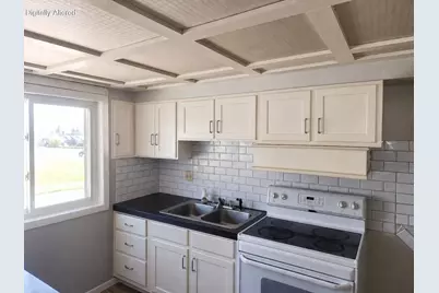 735 E North St, Waukesha, WI 53188 - Photo 8