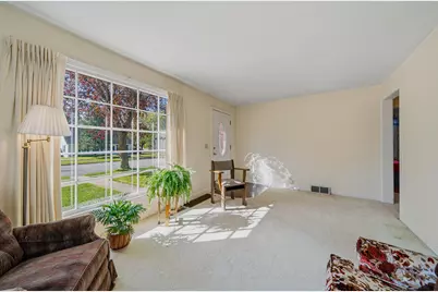 1205  Barnes St, Delavan, WI 53115 - Photo 4